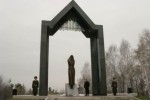 Скорбящая мать-Памятник погибшим в локальных войнах и конфликтах