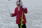 Рыбалка | дочка на зимней рыбалке